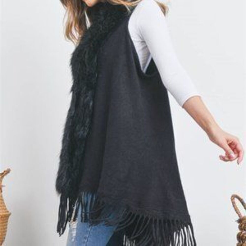 ZARA BLACK FAUX FUR TRIM FRINGE SWEATER VEST
